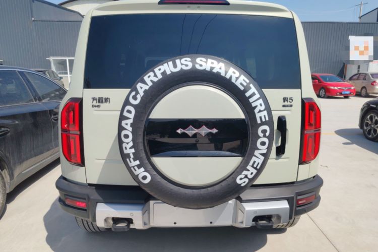 Used Formula Leopard 5 2023 Explore Edition