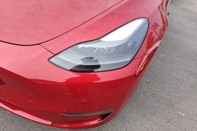 Used Tesla Model Y 2021 Standard Range Rear-Wheel Drive Version
