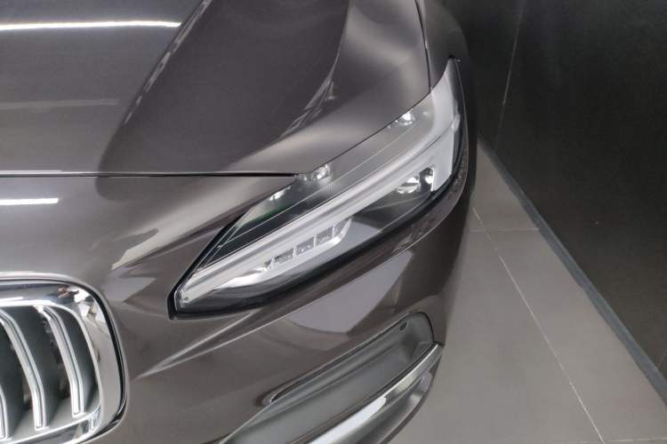 Used Volvo S90 2024 B5 Zhiyi Luxury Edition