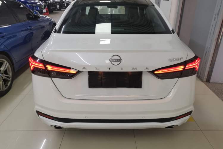 Used Nissan Teana 2022 2.0L XL-TLS Enjoyment Edition
