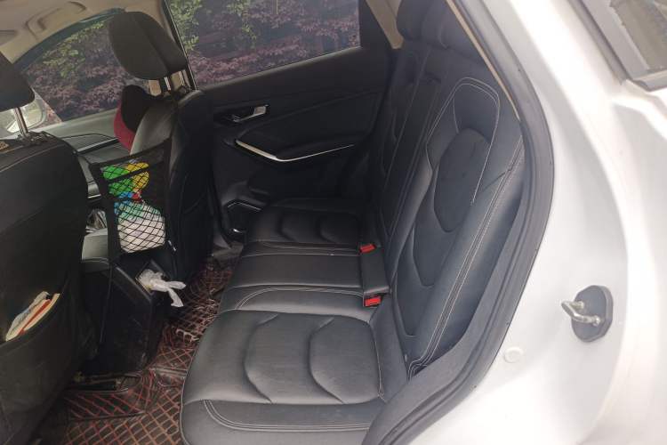 Used FAW Senya R9 2018 1.2T Automatic Luxury Smart Edition Left Rear Seat