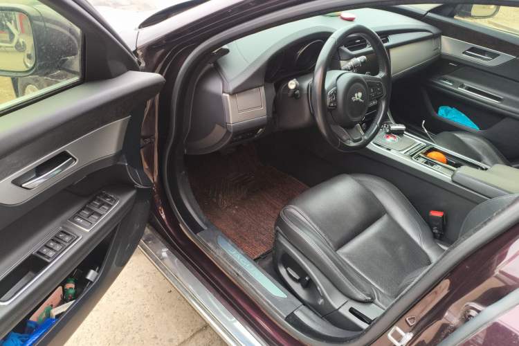 Used Jaguar XFL 2017 XFL 2.0T 240PS Luxury Edition