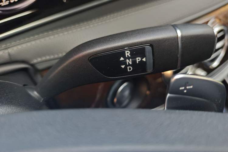 Used Mercedes-Benz Maybach S-Class 2015 S 500 4MATIC Gear Lever