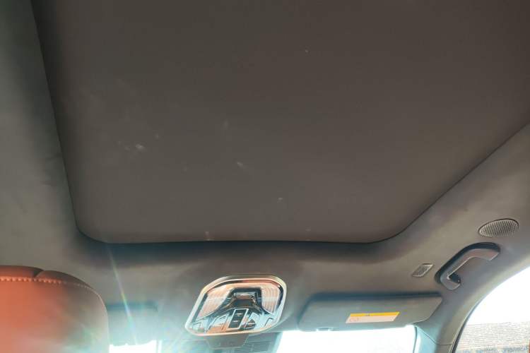 Used Wey Lanshan 2023 Four-Wheel Drive Ultra-Long Range Version
