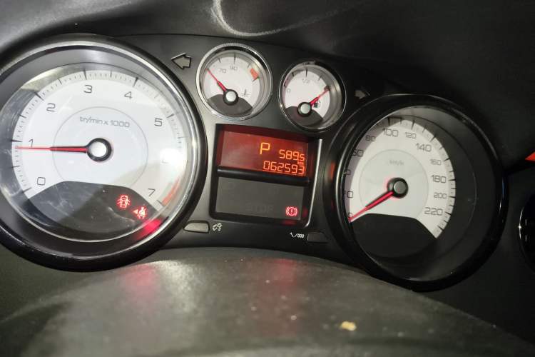 Used Peugeot 408 2013 2.0L Automatic Comfort Edition