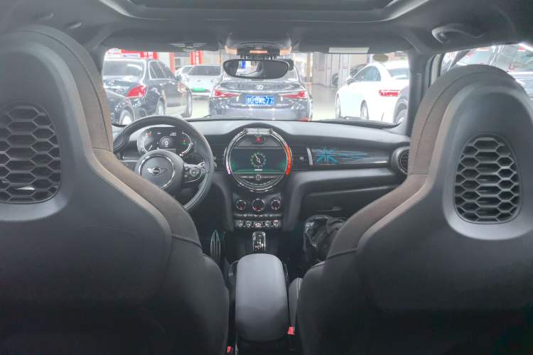 Used MINI MINI 2021 1.5T COOPER Racing Edition Five-Door Model