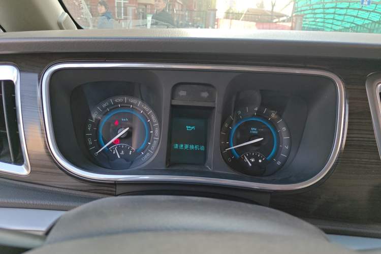 Used Buick GL8 2013 3.0L GT Luxury Business Haoya Edition Instrument Cluster