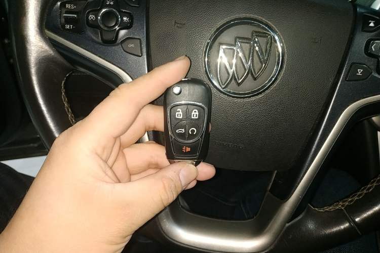 Used Buick LaCrosse 2014 2.0T SIDI Smart Luxury Flagship Edition
