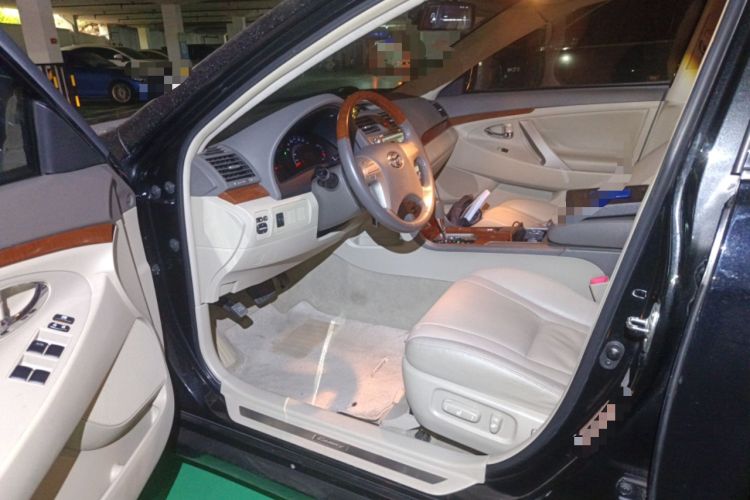 Used Toyota Camry 2013 200G Classic Luxury Edition
