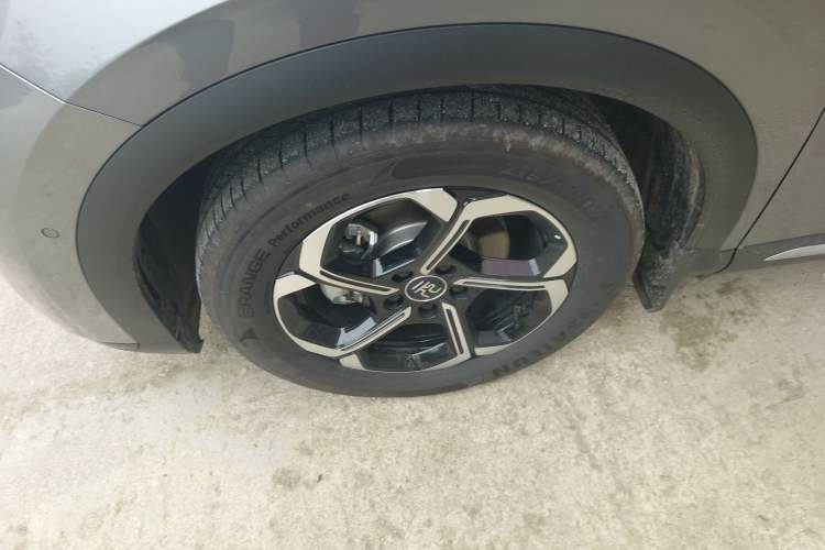 Used BYD Yuan PLUS 2025 Intelligent Driving Version 430 KM – Leading Edition Left Front Wheel Hub