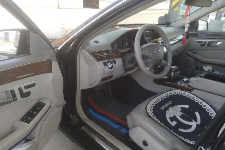 Used Mercedes-Benz E-Class 2013 E 300 L Elegant Model
