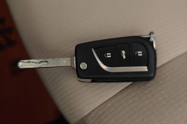 Used Toyota Corolla 2014 1.6L CVT GL Interior 1