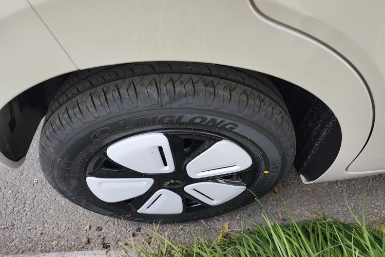 Used Wuling Hongguang MINIEV 2025 Four-Door Version Advanced Edition
