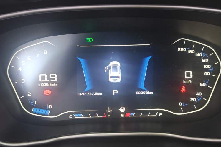 Used Geely Auto Vision X6 2018 1.4T CVT 4G Connected Luxury Version
