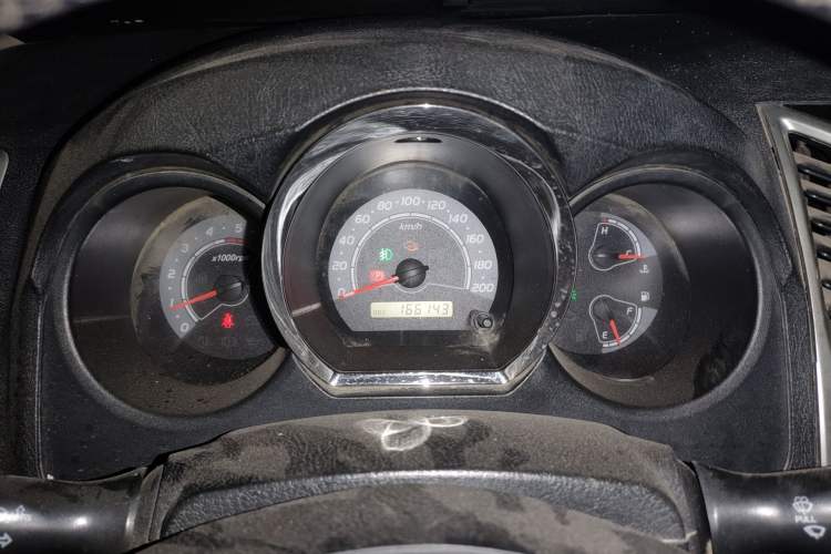 Used Huanghai Xianglong 2015 2.8T N1S Two-Wheel Drive Sport Edition JE493ZLQ4CB Instrument Cluster