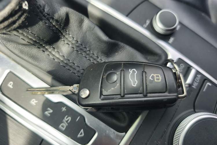 Used Audi A3 2016 Limousine 35 TFSI Ambition Edition Vehicle Key