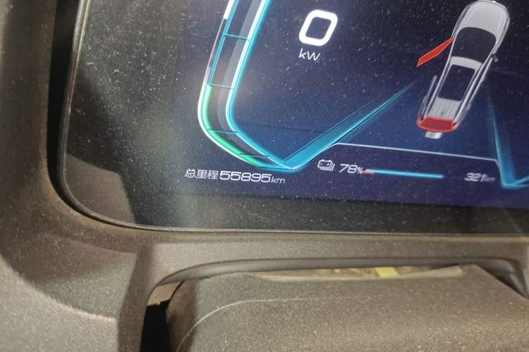 Used BYD Yuan New Energy 2019 EV535 Smart Connect Trendsetting Model Odometer Close Up
