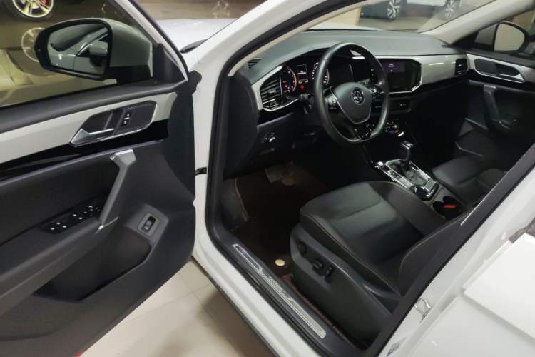 Used Volkswagen Tayron 2022 280TSI Two-Wheel Drive Luxury Smart Connectivity Version