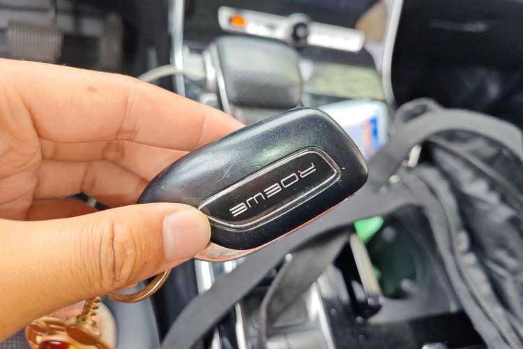 Used Roewe RX5 MAX 2019 300TGI Automatic Smart Cabin Luxury Edition
