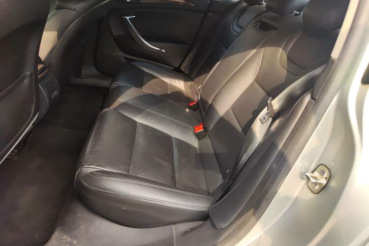 Used Citroen C5 2010 2.3L Automatic ZunYa Trim