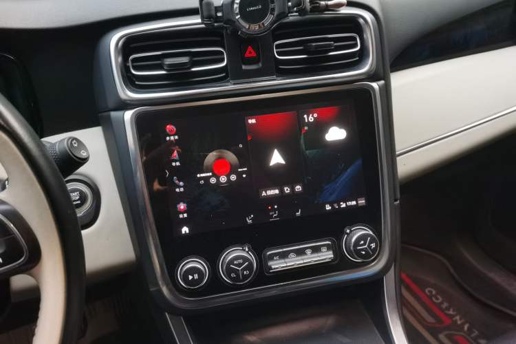 Used Lynk & Co 01 2019 2.0T Two-Wheel Drive Zhaopu Version China VI Standard