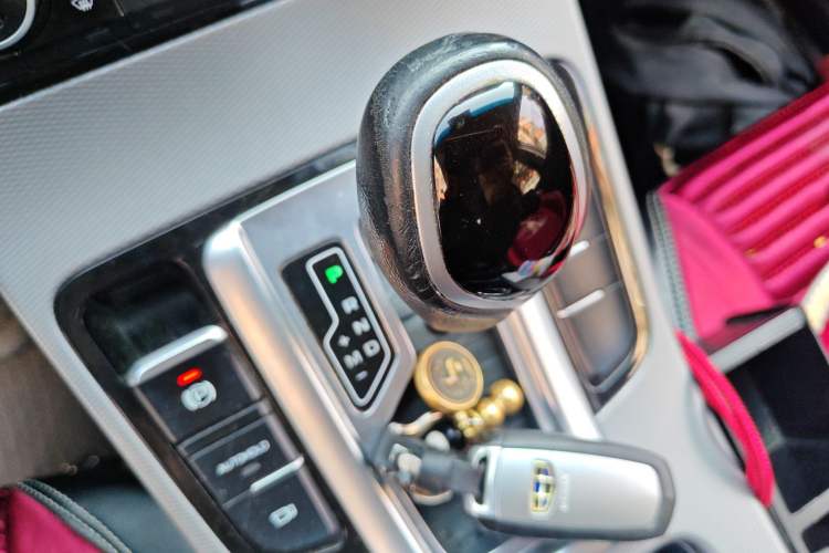 Used Geely Auto Emgrand GL 2018 1.8L DCT Elite Smart Connectivity Version
