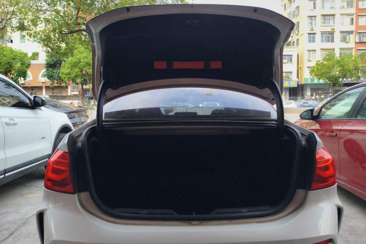 Used BMW 1 Series 2021 125i M Sport Night Edition Trunk