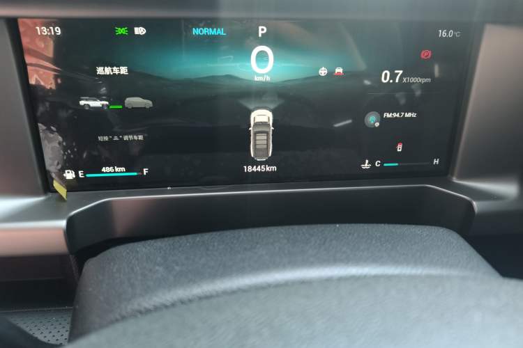 Used JETOUR Traveler 2025 2.0TD DCT Four-Wheel Drive Silver Dragon Wings Air
