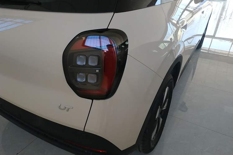 Used AION UT 2025 420 Intelligent Luxury Edition