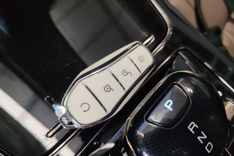 Used BYD Han 2023 EV Champion Edition 605KM Front-Drive Premium Model Vehicle Key