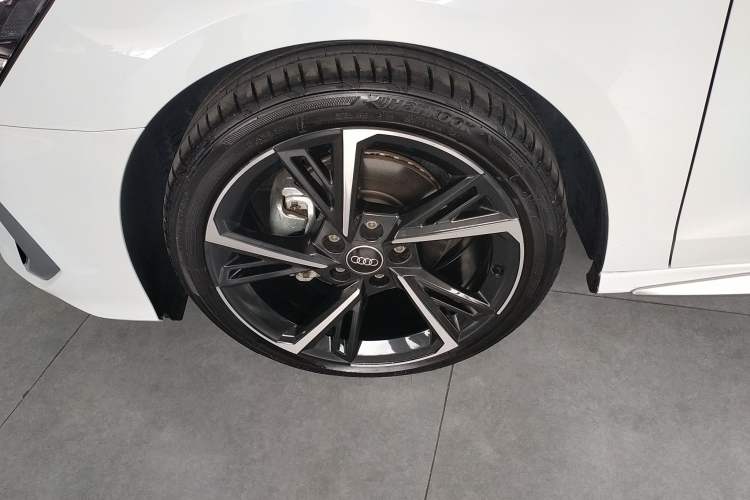 Used Audi A3 2024 Sportback 35 TFSI Fashionable Sports Model Exterior 4