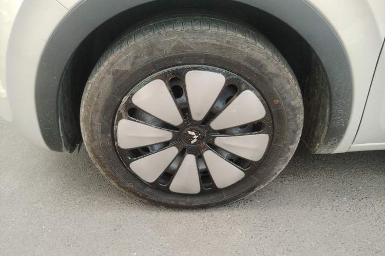 Used Wuling Bingo 2023 410 km Lingxi Deluxe Edition