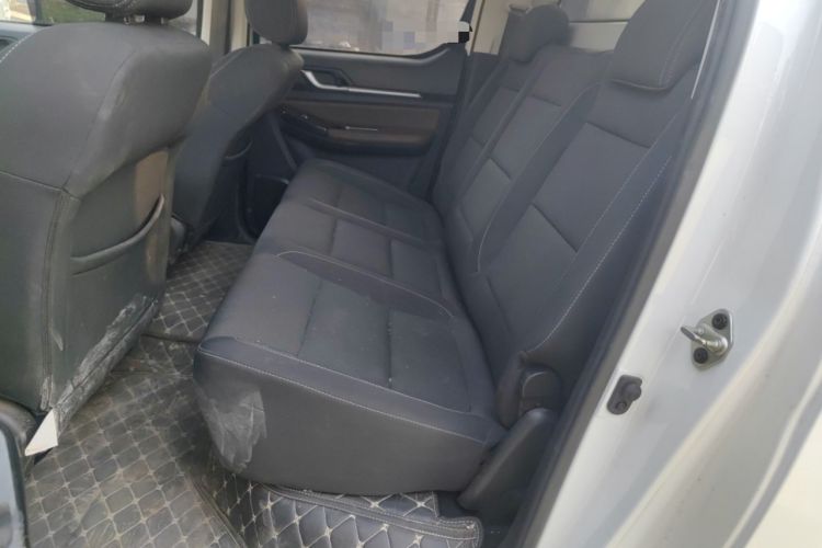 Used Foton Conqueror PLUS 2023 Revised Version 2.0T Manual Diesel Two-Wheel Drive Elite Trim with Long Wheelbase and High Cargo Bed – 4F20TC
