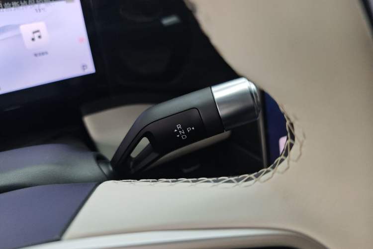 Used Geely Galaxy L7 2024 1.5T 115 km PLUS Dragon Edition
