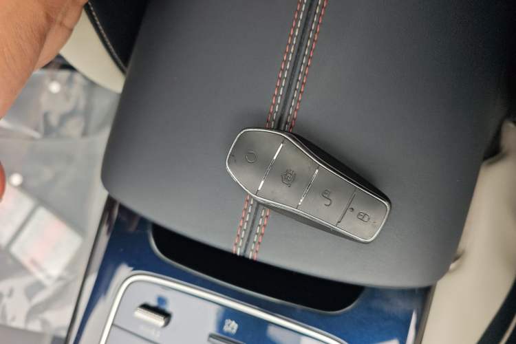 Used BYD Qin PLUS 2021 DM-i 55KM Flagship Model Vehicle Key