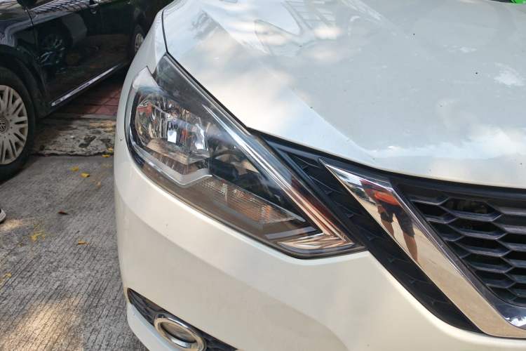 Used Nissan Sylphy 2016 1.6 XL CVT Luxury Edition Right Front Headlight