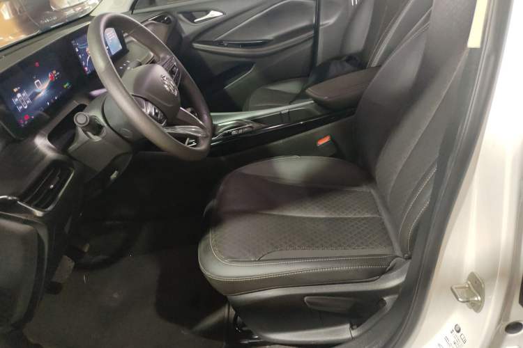 Used Buick Verano 2023 Pro Enjoyment Edition Left Front Seat