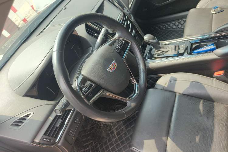 Used Cadillac ATS-L 2017 28T Fashion Edition
