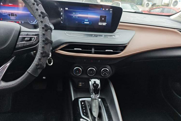 Used Buick Verano 2022 Pro 533T Enjoyment Edition Audio And AC Panel