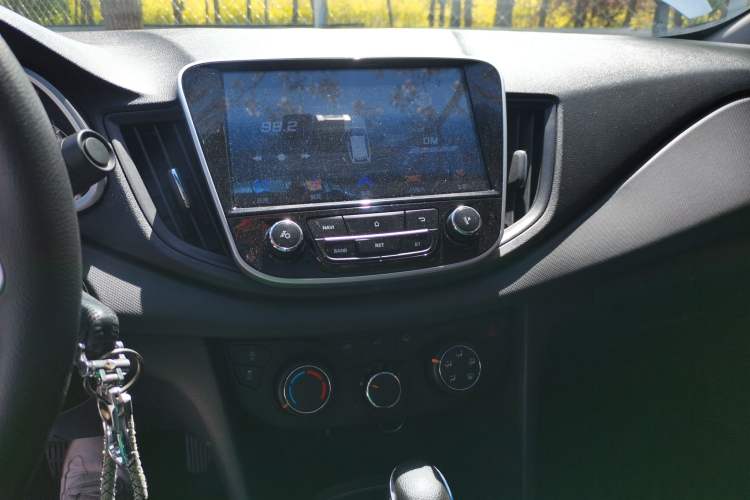 Used Chevrolet Cavalier 2019 320 Automatic Xinyue Edition Audio And AC Panel