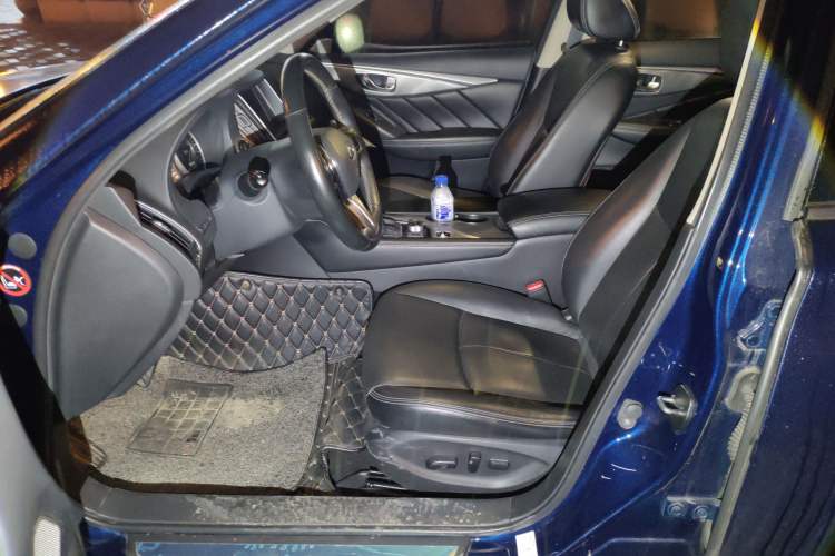 Used Infiniti Q50L 2018 2.0T Enjoyment Edition China V standard