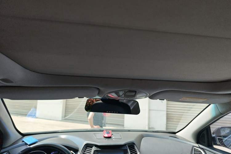 Used Hyundai Santa Fe 2013 2.4L Automatic Two-Wheel Drive Smart Version