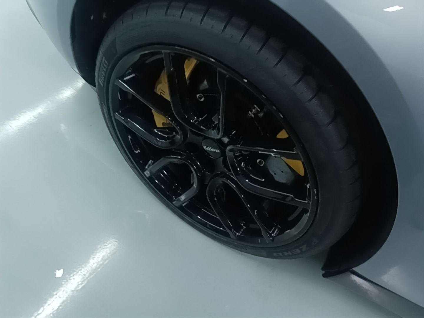 Xiaomi Auto SU7 Ultra 2025 Ultra Model — снимка 11