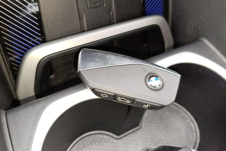Used BMW X1 2023 sDrive25Li X Design Package Vehicle Key