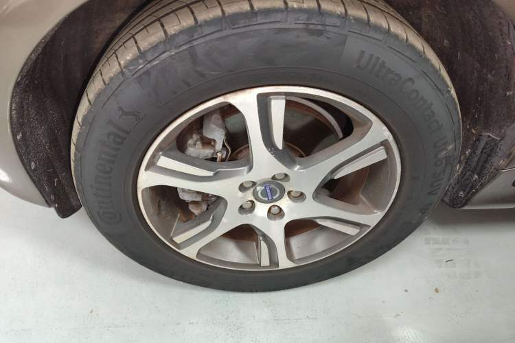 Used Volvo XC60 2015 T5 AWD Zhiyuan Edition Exterior 1