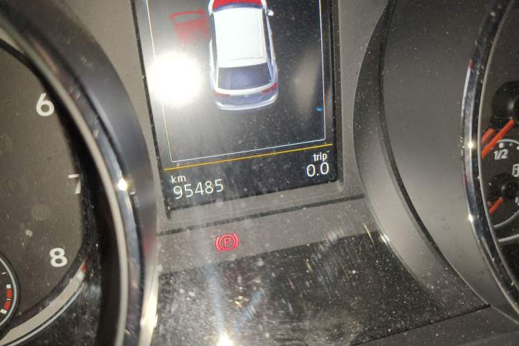 Used Volkswagen Tiguan L 2018 330TSI Automatic Two-Wheel Drive Luxury Edition Odometer Close Up