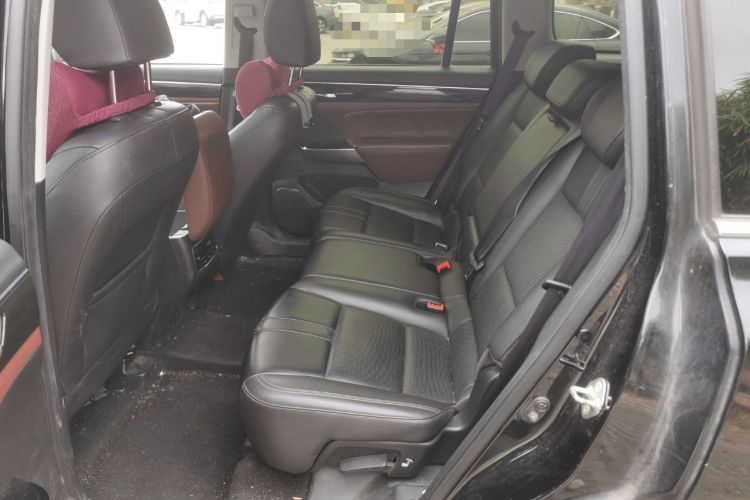 Used GAC Trumpchi GS8 2017 320T Two-Wheel Drive Luxury Edition (7 Seats)
