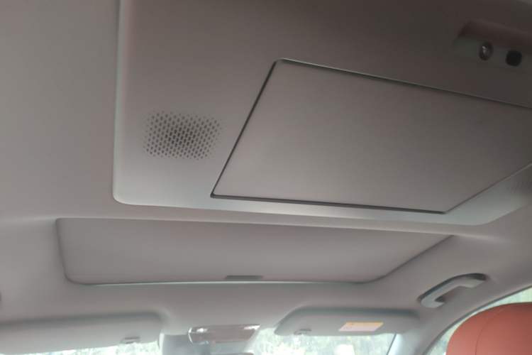 Used Dongfeng eπ eπ008 2024 636Max All-Electric Version 6 Seats