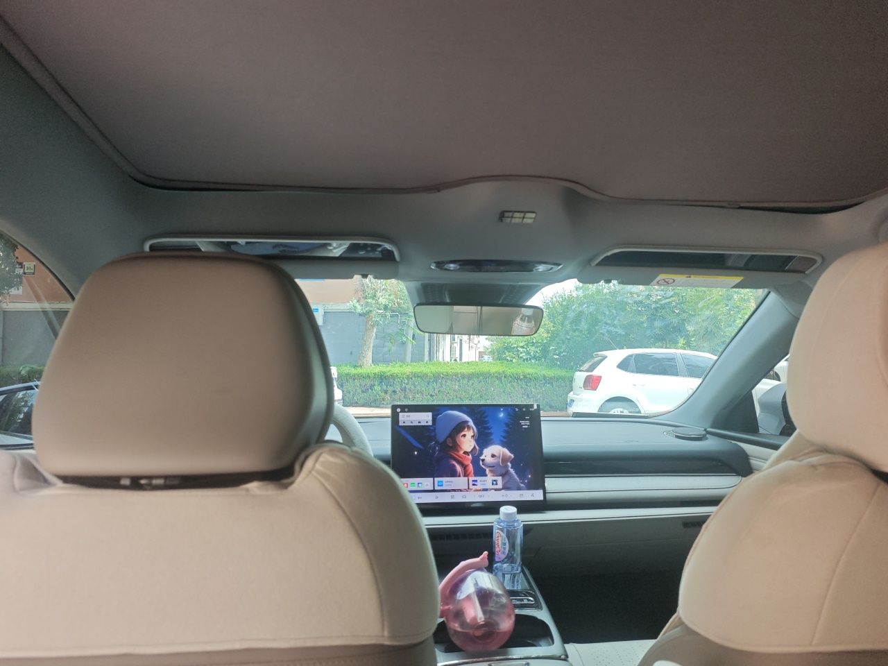 Geely Galaxy 8 2025 130km EM-i Deluxe Edition — снимка 18