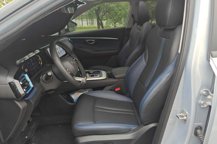 Used GAC Trumpchi GS3 2023 Shadow Speed 270T Dynamic Intelligence Edition Left Front Seat